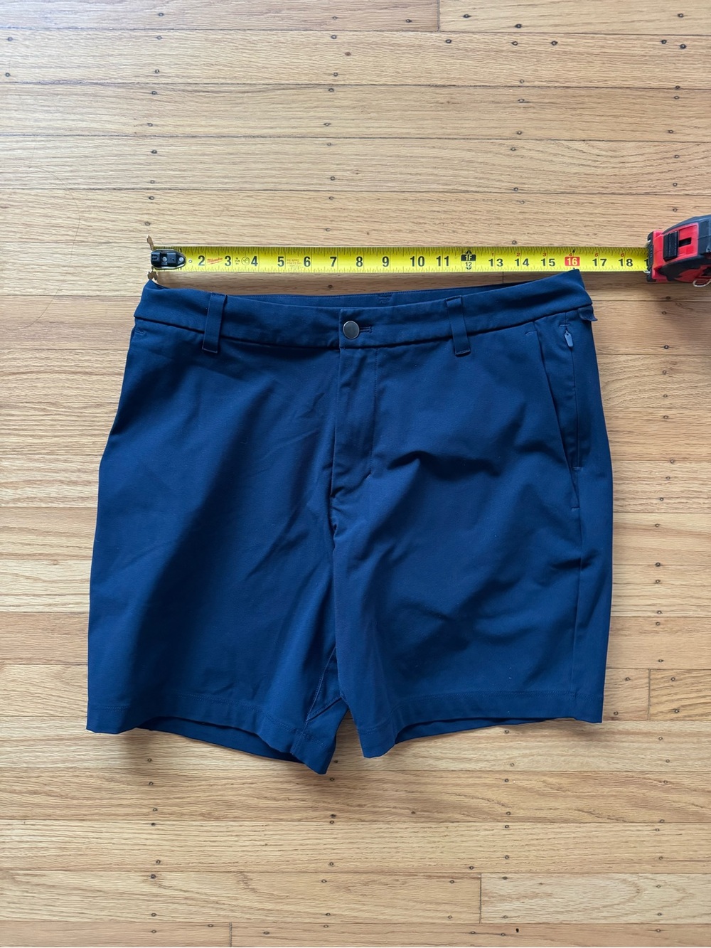 Lululemon Commission Shorts Men’s 32 Navy Blue Warpstreme Classic Fit Golf